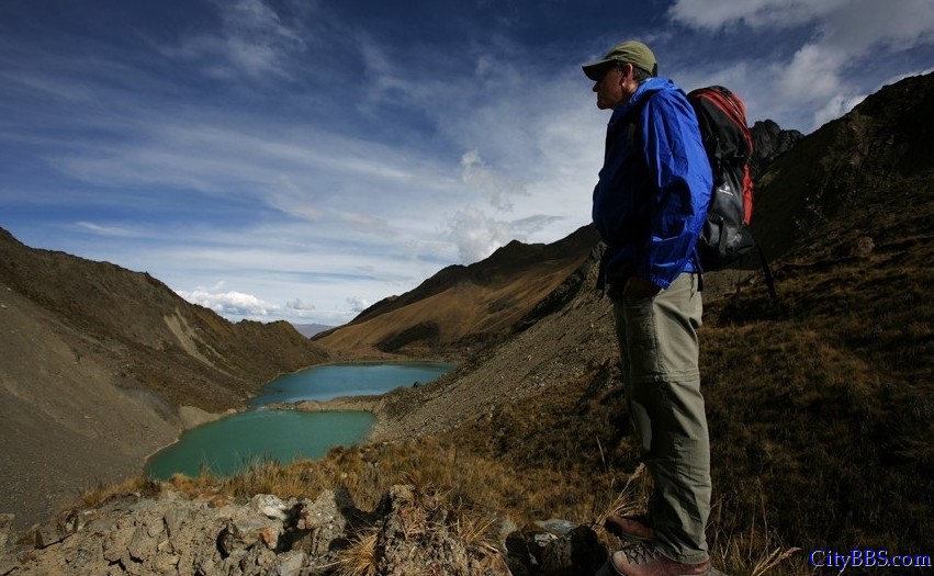 比尔卡班巴 厄瓜多尔的比尔卡班巴人口众多，而且其居民中有一些称已年过120岁，因此这里被称为“长寿谷”。 ...